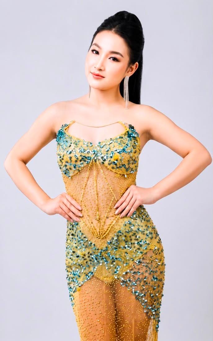 Miss China